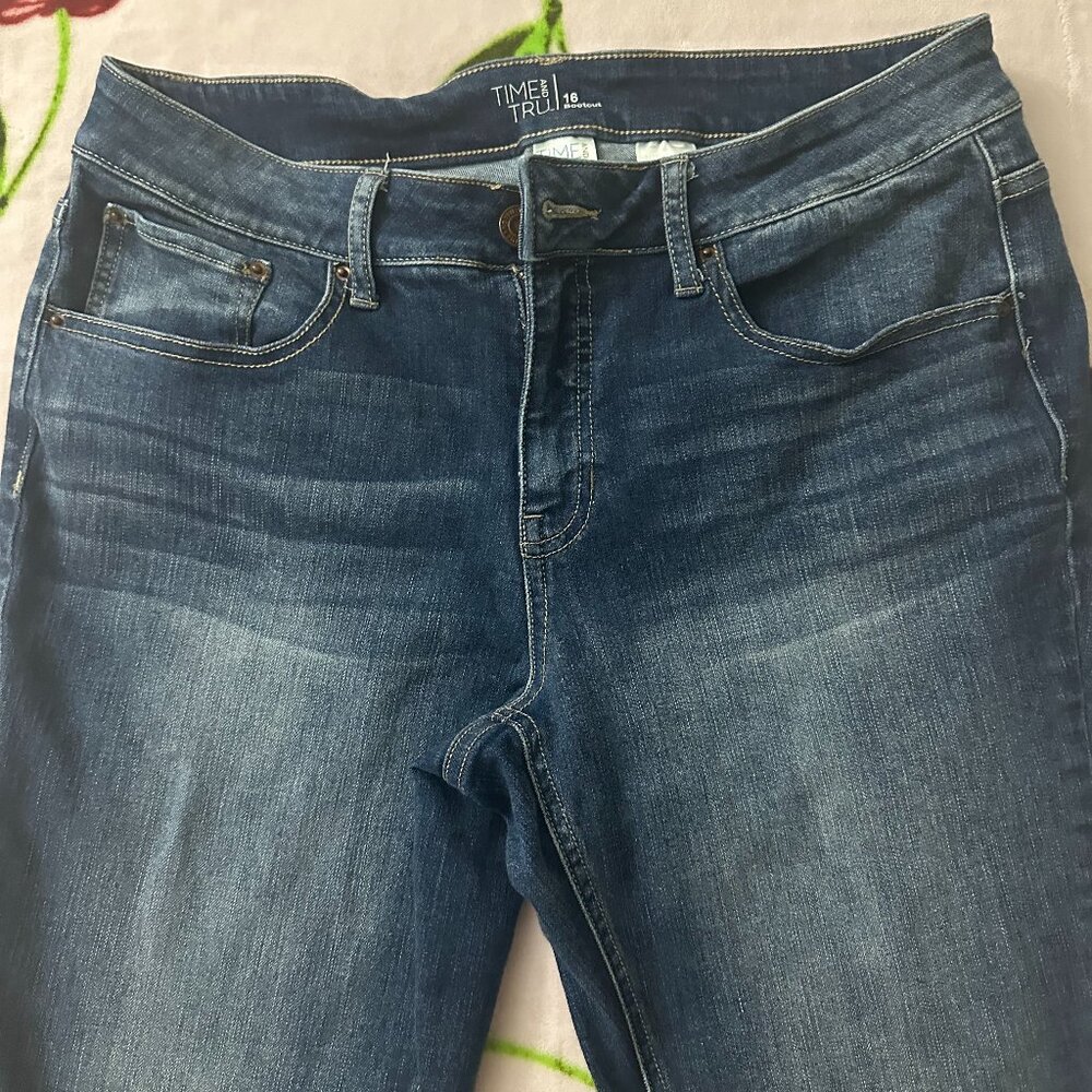 Women's Time & Tru Jeans Size 16 Bootcut (2 pairs!!)